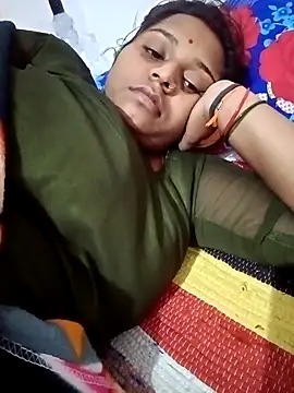 Snapshot of Hot_crety chatting on September 11, 6:24 am Hot crety online show from September 11, 6:24 am