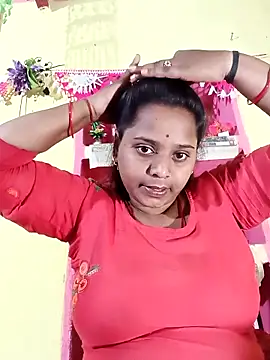 Hot crety online show from April 8, 8:58 am