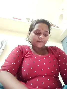 Snapshot of Hot_crety chatting on June 25, 4:55 pm Hot crety online show from June 25, 4:55 pm
