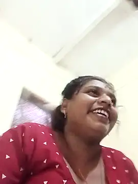 Snapshot of Hot_crety chatting on June 29, 7:14 am Hot crety online show from June 29, 7:14 am