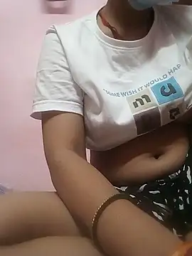 Snapshot of Hot_crety chatting on July 19, 7:50 pm Hot crety online show from July 19, 7:50 pm