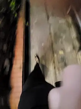 meomeocute online show from April 2, 1:31 pm