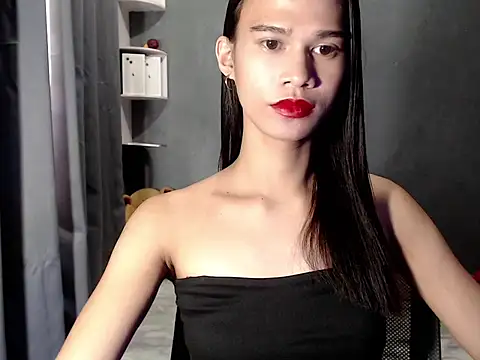 Snapshot of urseductivebarbie_xx chatting on February 13, 5:58 am urseductivebarbie xx online show from February 13, 5:58 am
