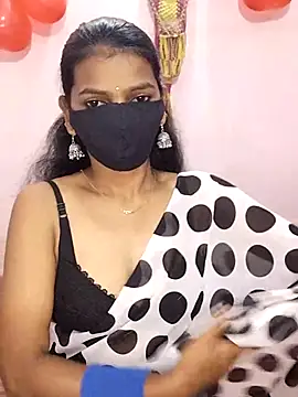 Snapshot of sneha_bebo chatting on August 4, 2:41 pm sneha bebo online show from August 4, 2:41 pm