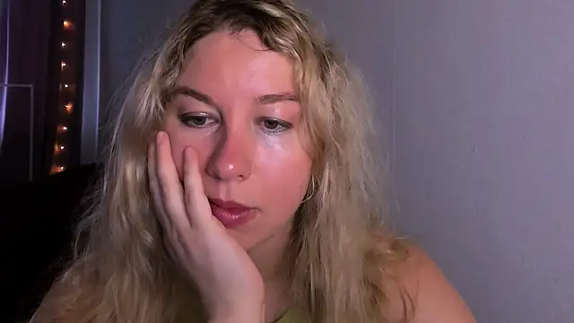 NancySanders online show from July 27, 6:31 am