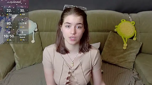 ElzaBlis online show from April 13, 1:16 pm