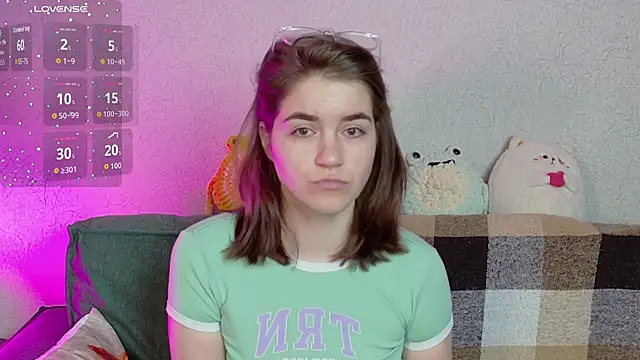 ElzaBlis online show from April 16, 3:24 pm