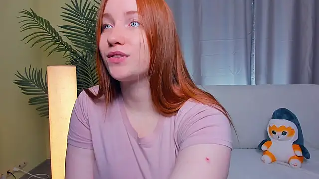 Snapshot of EthalCarlsqq chatting on September 19, 7:32 am EthalCarlsqq online show from September 19, 7:32 am