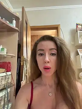 Snapshot of MarinaDiva11_74 chatting on June 12, 8:30 pm MarinaDiva11 74 online show from June 12, 8:30 pm