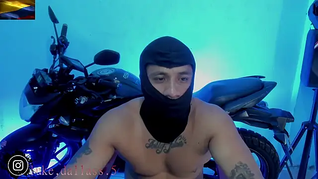 Snapshot of zeus_7777 chatting on July 8, 8:35 pm zeus 7777 online show from July 8, 8:35 pm