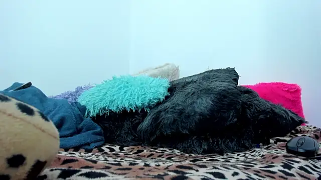 Snapshot of Adrianna_Arias chatting on September 13, 6:46 am Adrianna Arias online show from September 13, 6:46 am