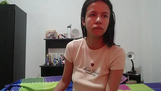 Snapshot of nathaly_jones_ chatting on July 15, 12:21 pm nathaly jones online show from July 15, 12:21 pm