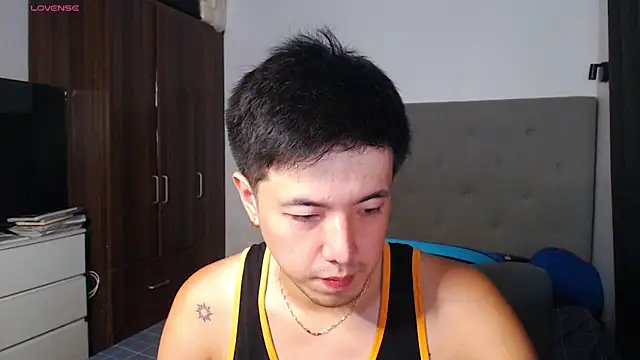 Addictiveboi online show from March 3, 6:41 am