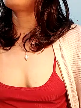 Hinna x online show from March 6, 8:49 pm