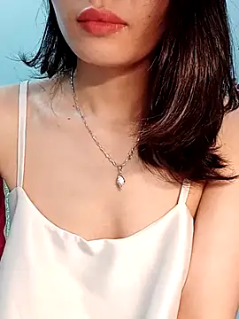 Hinna x online show from April 10, 9:41 pm