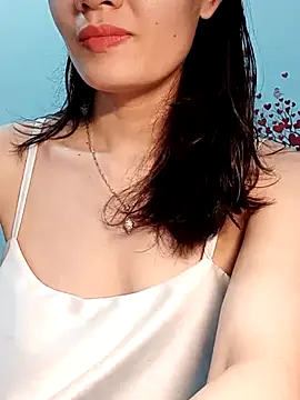 Snapshot of Hinna_x chatting on May 16, 1:21 pm Hinna x online show from May 16, 1:21 pm