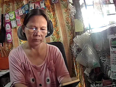 Hotzoey16 online show from April 22, 10:22 pm