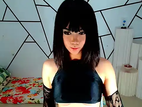 Snapshot of Ferrara_sinner chatting on May 12, 6:21 am Ferrara sinner online show from May 12, 6:21 am