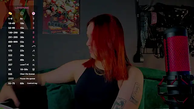 Snapshot of the_high_priestess chatting on June 22, 2:57 am the high priestess online show from June 22, 2:57 am