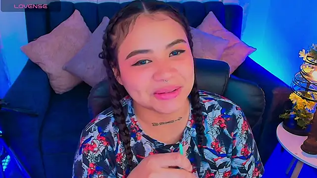 Snapshot of nicemiiaa7_ chatting on September 26, 3:10 am nicemiiaa7 online show from September 26, 3:10 am