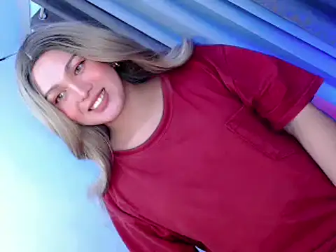 Snapshot of Sweet_angelinax chatting on May 4, 11:50 am Sweet angelinax online show from May 4, 11:50 am