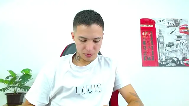 Cumandres18 online show from April 18, 2:54 pm