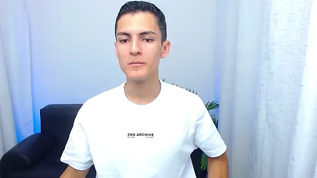 Matiius18 online show from November 5, 2:28 pm