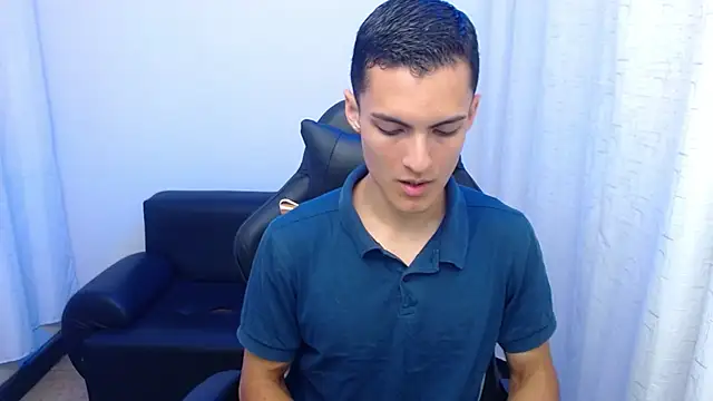 Matiius18 online show from February 9, 1:48 pm