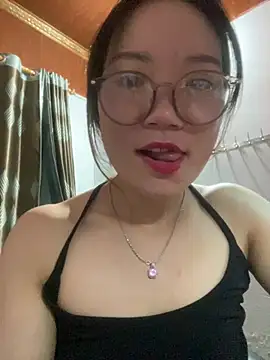 Snapshot of tttan1 chatting on July 2, 2:11 am tttan1 online show from July 2, 2:11 am