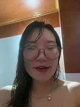 Snapshot of tttan1 chatting on July 17, 1:40 pm tttan1 online show from July 17, 1:40 pm