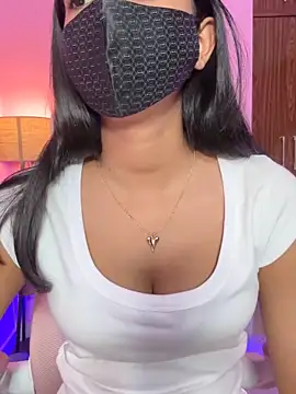 Snapshot of Neha18 chatting on April 1, 5:21 pm Neha18 online show from April 1, 5:21 pm