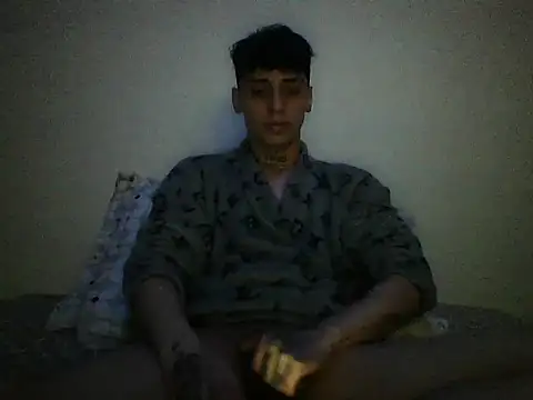 Snapshot of xalejo_max chatting on July 12, 3:14 pm xalejo max online show from July 12, 3:14 pm