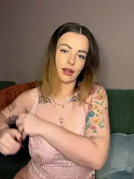 PiperPassionX online show from December 3, 9:35 pm