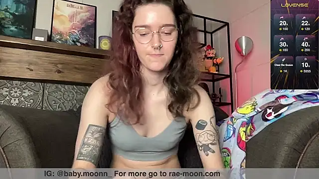 rae moonn online show from September 28, 6:57 pm