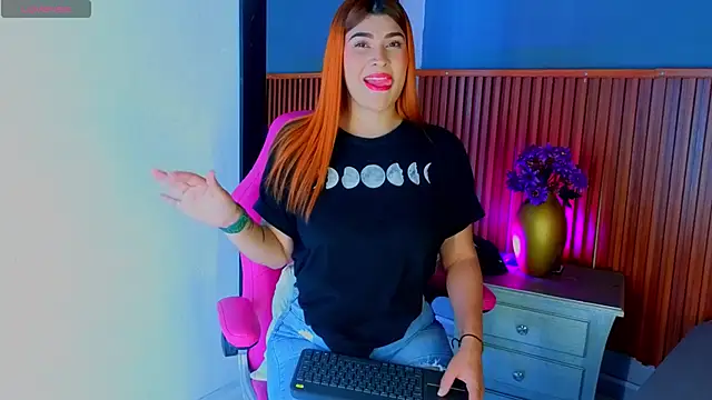 Snapshot of Celeste_Presstigge chatting on May 3, 5:41 pm Celeste Presstigge online show from May 3, 5:41 pm
