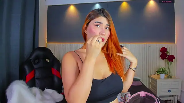 Snapshot of Celeste_Presstigge chatting on May 10, 4:34 pm Celeste Presstigge online show from May 10, 4:34 pm