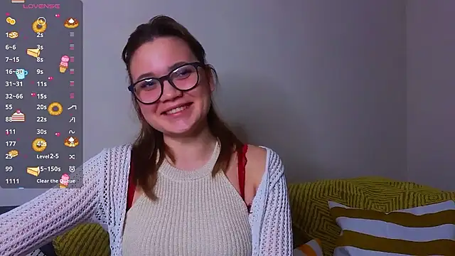 Snapshot of KittyMarry chatting on March 8, 5:39 pm KittyMarry online show from March 8, 5:39 pm