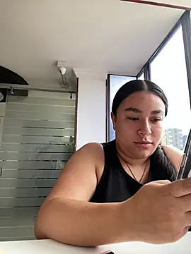 Zoey thompson online show from July 24, 8:07 pm