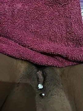 Snapshot of pretalst chatting on February 6, 7:34 am pretalst online show from February 6, 7:34 am