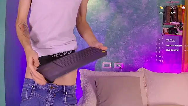 VicenteFerrer online show from November 10, 11:48 pm