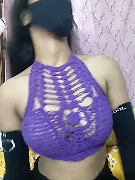 Snapshot of Cute-Janvi-5 chatting on July 12, 5:53 am Cute-Janvi-5 online show from July 12, 5:53 am