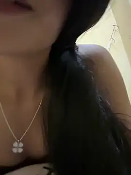 chau1 online show from April 7, 2:17 pm