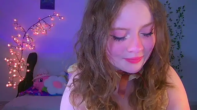 Lil bela online show from February 23, 12:24 pm