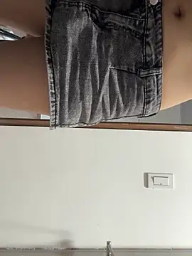 sweet artemiis online show from December 22, 8:50 pm