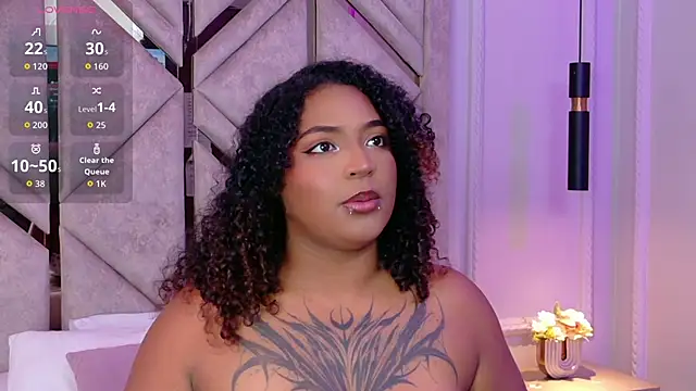 Cristal-Jonnes online show from February 19, 3:02 am