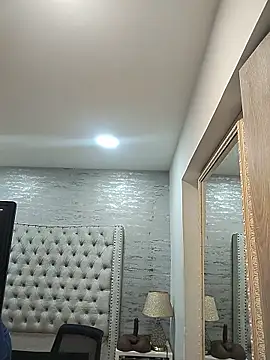 Snapshot of Pamelamiler__ chatting on May 26, 12:45 pm Pamelamiler online show from May 26, 12:45 pm