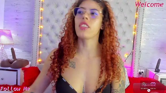 Snapshot of Pamelamiler__ chatting on May 31, 6:09 pm Pamelamiler online show from May 31, 6:09 pm