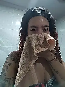 Snapshot of Pamelamiler__ chatting on July 17, 10:22 am Pamelamiler online show from July 17, 10:22 am