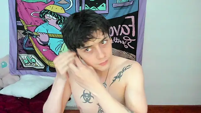 Snapshot of sai_l01 chatting on November 19, 11:49 pm sai l01 online show from November 19, 11:49 pm