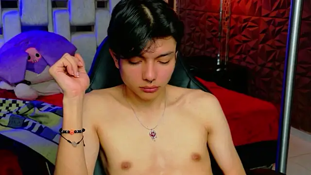 Snapshot of alandelrey57 chatting on February 23, 3:31 pm alandelrey57 online show from February 23, 3:31 pm